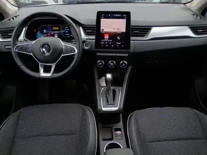 Photo 8 Renault Captur  E-Tech full hybrid 145