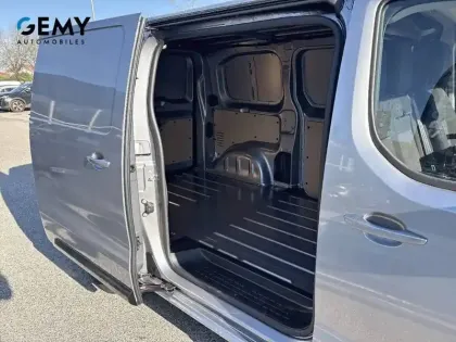 Photo 11 Peugeot Expert  FGN M DIESEL 180 CH AUTOMATIQUE