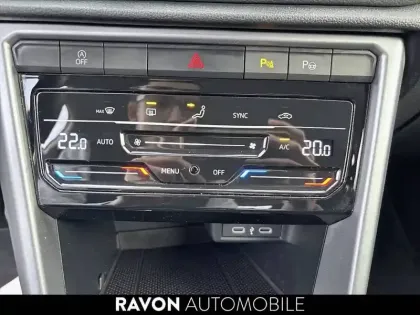 Photo 6 Volkswagen T-roc  1.0 TSI 110 Start/Stop BVM6