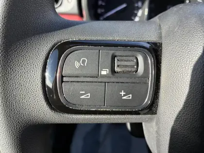 Photo 32 Citroën C3  BlueHDi 100 S&S BVM6