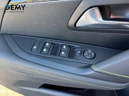 Photo 39 Peugeot 208  Electrique 50 kWh 136ch