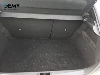 Photo 17 Peugeot 208  PureTech 75 S&S BVM5