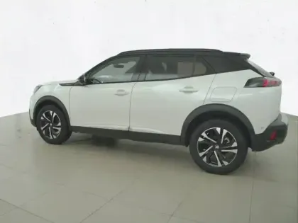 Photo 6 Peugeot 2008  PureTech 130 S&S EAT8