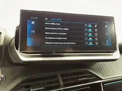 Photo 21 Peugeot 2008  PureTech 130 S&S EAT8