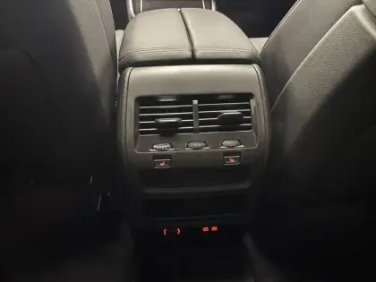 Photo 8 BMW X5  xDrive50e 489 ch BVA8