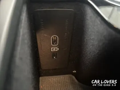 Photo 20 Volvo Xc60  T6 Recharge AWD 253 ch + 145 ch Geartronic 8