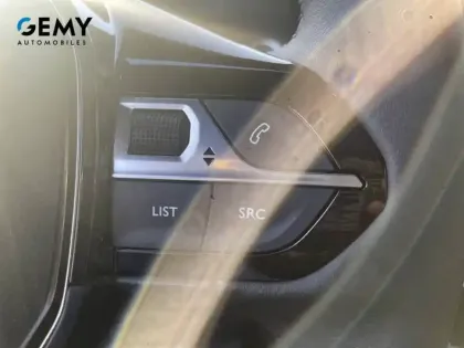 Photo 40 Peugeot 2008  Electrique 54 kWh 156 ch