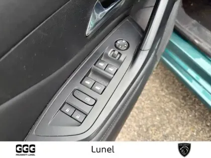 Photo 11 Peugeot 308  SW BlueHDi 130ch S&S EAT8