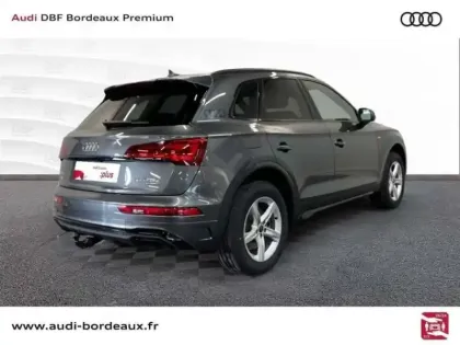 Photo 6 Audi Q5 50 TFSIe 299 S tronic 7 Quattro S line