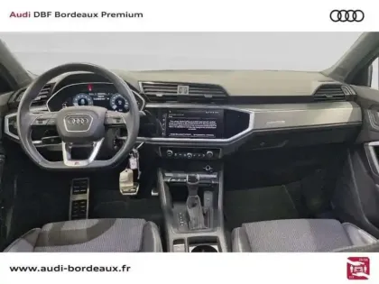 Photo 8 Audi Q3 35 TFSI 150 ch S tronic 7 S line