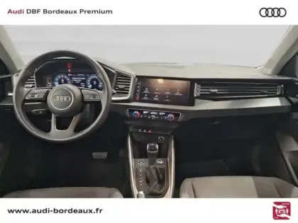 Photo 8 Audi A1 30 TFSI 110 ch S tronic 7 Advanced 2