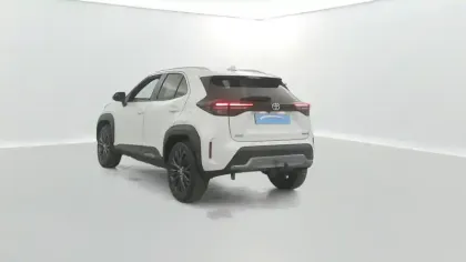 Photo 2 Toyota Yaris Hybride 116h 2WD Design 5p