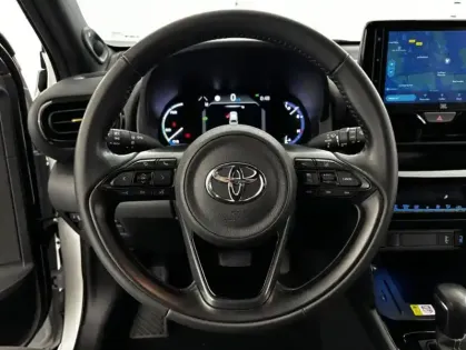 Photo 14 Toyota Yaris Hybride 116h 2WD Design 5p