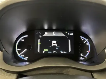 Photo 16 Toyota Yaris Hybride 116h 2WD Design 5p