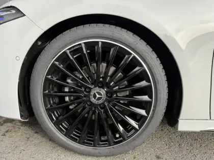 Photo 5 Mercedes Classe A 180 AMG Exclusive Design d Exclu