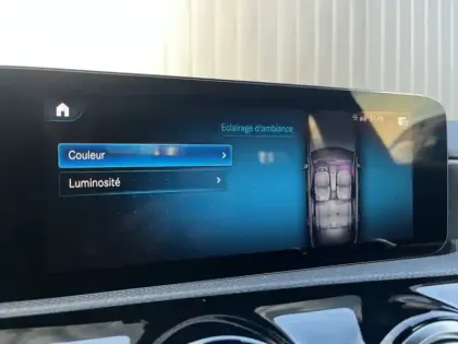 Photo 12 Mercedes Classe A 200 d AMG Line