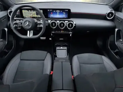 Photo 7 Mercedes Classe A 200 d Star Edition