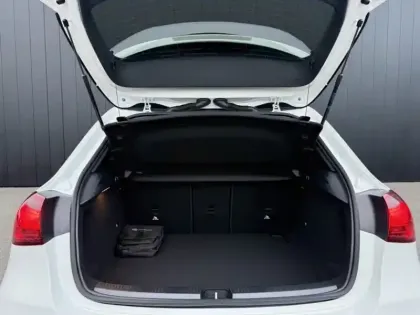 Photo 6 Mercedes Classe A 200 d Star Edition