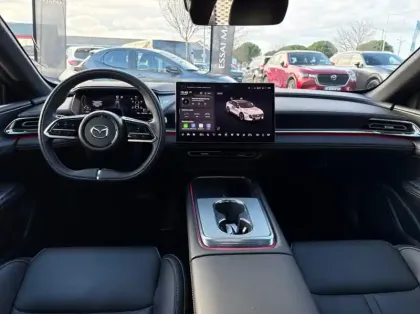 Photo 2 Mazda 6 e EV 258ch 8,8 kWh Takumi