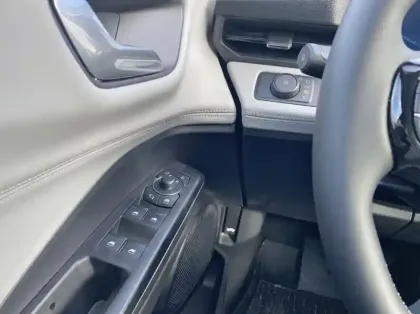 Photo 5 Ford Puma Gen-E 168ch Standard Range 43 kWh Premium