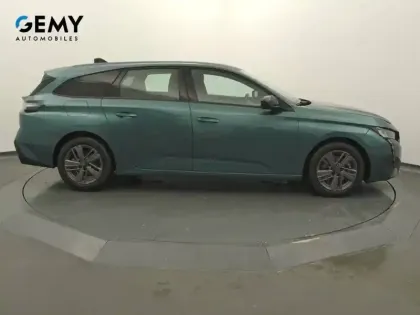 Photo 14 Peugeot 308  SW Hybrid 136 e-DCS6