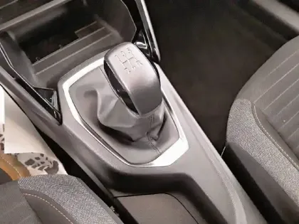 Photo 40 Peugeot 208  PureTech 75 S&S BVM5