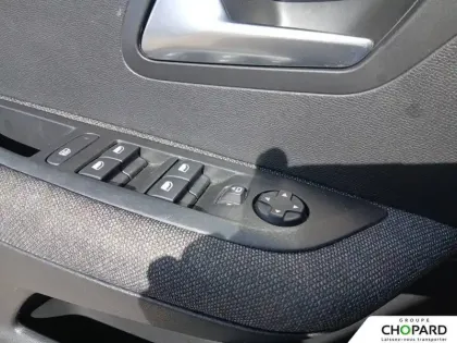 Photo 17 Peugeot 208  PureTech 100 S&S EAT8