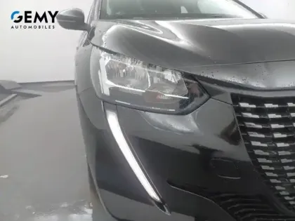 Photo 37 Peugeot 208  BlueHDi 100 S&S BVM6