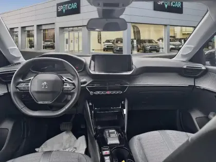 Photo 9 Peugeot 208  Electrique 50 kWh 136ch Allure