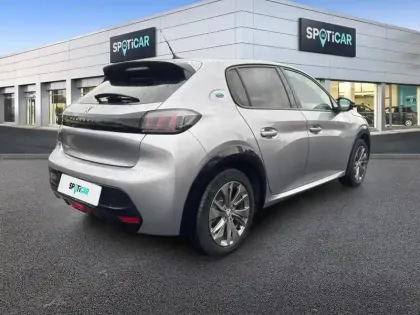 Photo 27 Peugeot 208  Electrique 50 kWh 136ch Allure