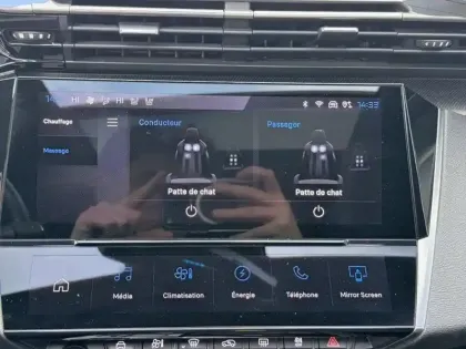 Photo 21 Peugeot 308  SW PHEV 225 e-EAT8 GT Pack