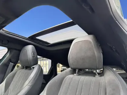 Photo 24 Peugeot 308  SW PHEV 225 e-EAT8 GT Pack