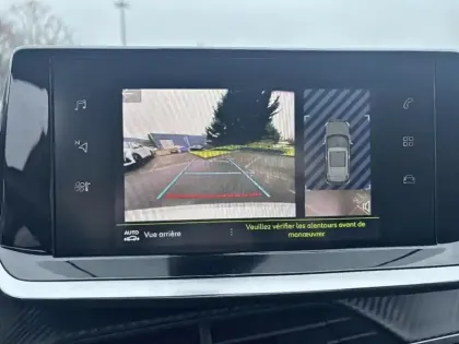 Photo 25 Peugeot 2008  PureTech 130 S&S BVM6 Allure Pack