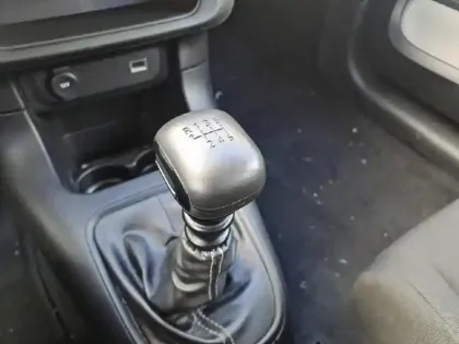 Photo 23 Citroën C3  BlueHDi 100 ch BVM6 Plus