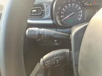 Photo 16 Citroën C3  BlueHDi 100 ch BVM6 Plus