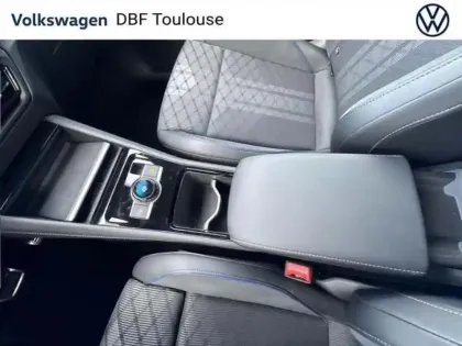 Photo 11 Volkswagen Tayron 1.5 ETSI HYBRID 150CH DSG7 R LINE