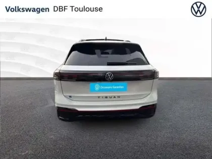 Photo 3 Volkswagen Tiguan NOUVEAU 1.5 EHYBRID 204CH DSG6 R