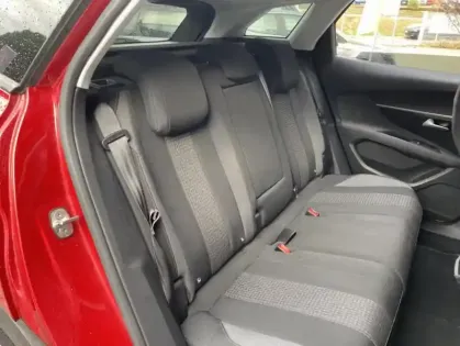 Photo 28 Peugeot 3008 II BlueHDi 130 S&S ACTIVE BUSINESS