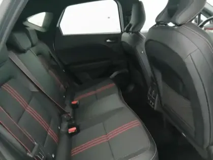 Photo 14 Renault Captur E-Tech 145 - 21 R.S. Line