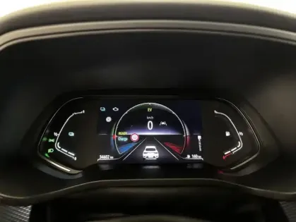 Photo 16 Renault Arkana E-Tech 145 Zen 5p