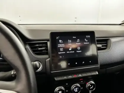 Photo 17 Renault Arkana E-Tech 145 Zen 5p