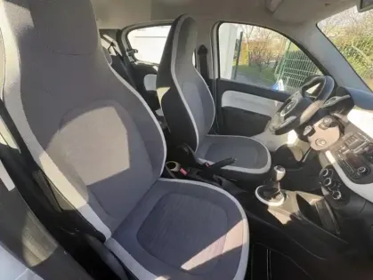 Photo 26 Renault Twingo III Zen SCe 75 - 20