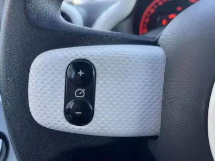 Photo 23 Renault Twingo III Zen SCe 75 - 20