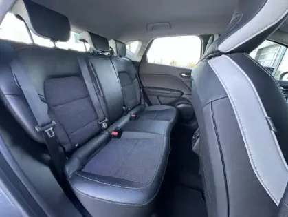 Photo 26 Renault Captur II Intens E-TECH Plug-in 160