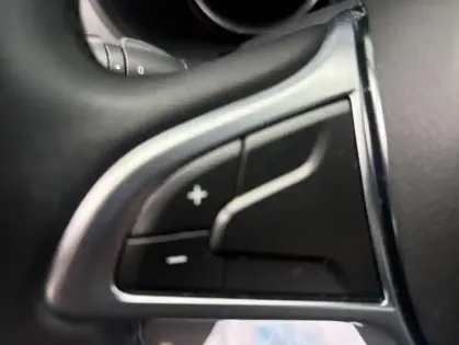 Photo 24 Dacia Lodgy 7 Places Stepway Blue dCi 115