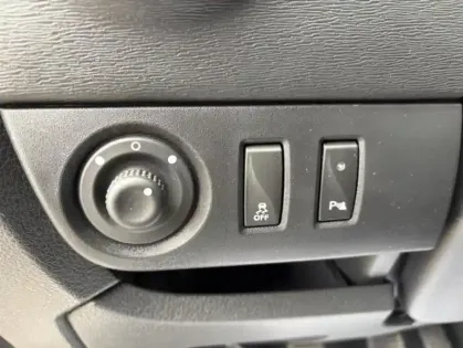 Photo 26 Dacia Lodgy 7 Places Stepway Blue dCi 115