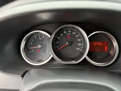 Photo 8 Dacia Lodgy 7 Places Stepway Blue dCi 115