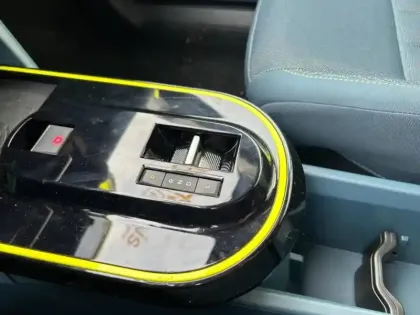 Photo 13 Fiat Grande Panda  1.2 Hybrid Turbo 110ch La Prima eDCT6