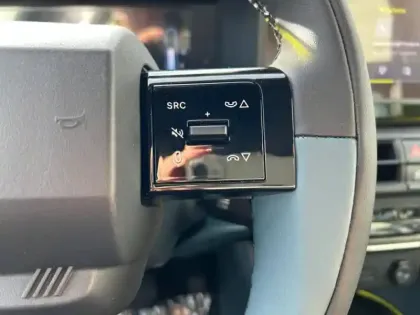 Photo 12 Fiat Grande Panda  1.2 Hybrid Turbo 110ch La Prima eDCT6