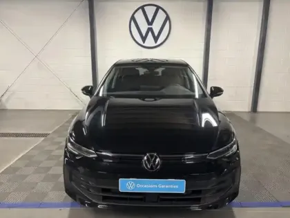 Photo 4 Volkswagen Golf  1.5 eHybrid 204ch VW Edition DSG6